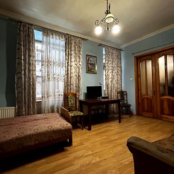 Замарстинівська вул. (), 5