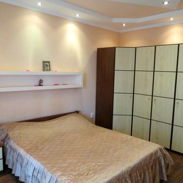 Вадима Гурова вул. (Постишева), 11