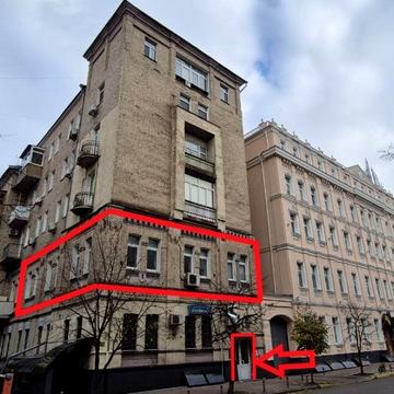 Інститутська вул., 19-В