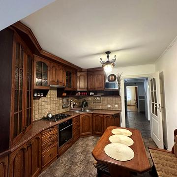 Коллонтая вул., 2