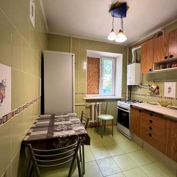 Отакара Яроша вул., 7