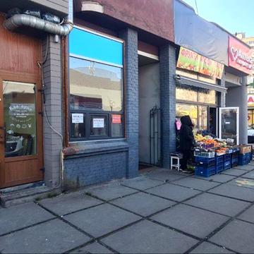 Червоної Калини просп. (Володимира Маяковського), 15-А