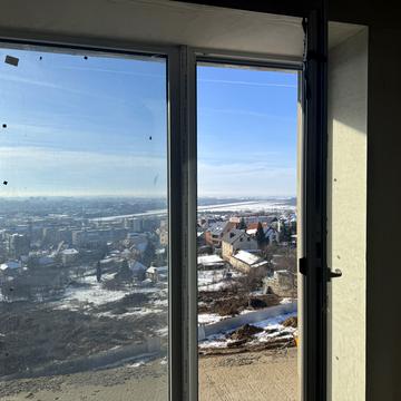 Університетська вул., 7