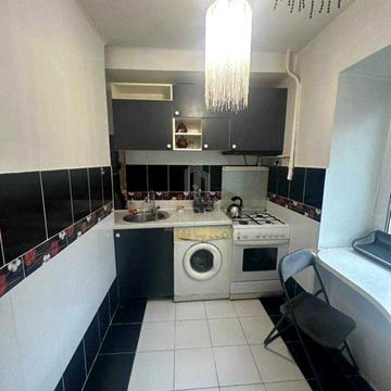 Русанівська набережна вул., 10