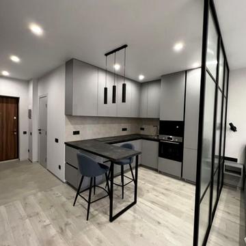 Столичне шосе, 3