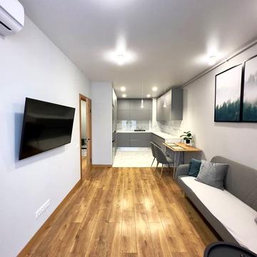 Володимира Великого вул. (Артема), 10-Б