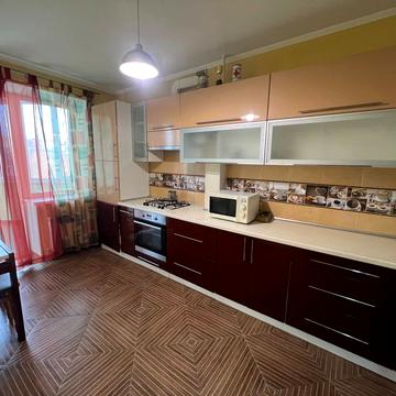 Інститутська вул., 6а