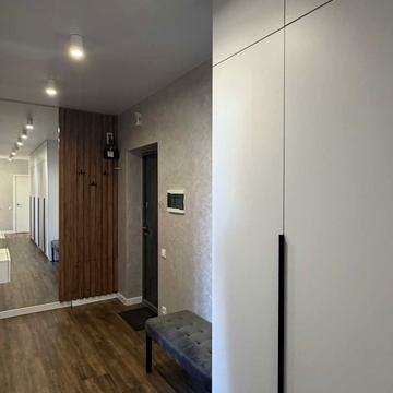 Миколи Пимоненка вул. (), 18