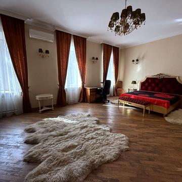 Університетська вул. (Щепкіна), 13