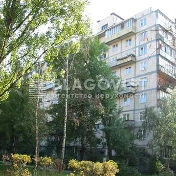 Зодчих вул., 36