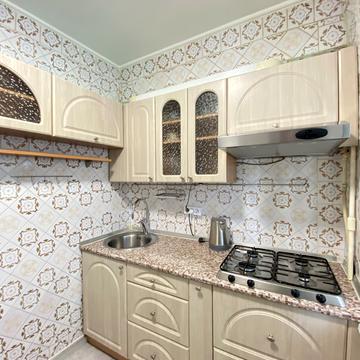 Оболонський просп., 51/30