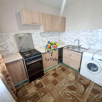 Вишгородська вул., 30