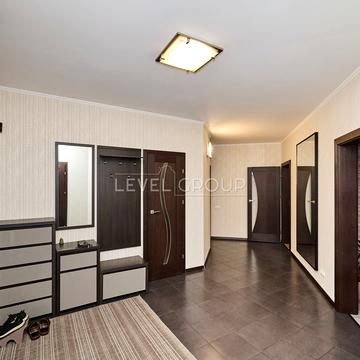 Голосіївська вул., 13