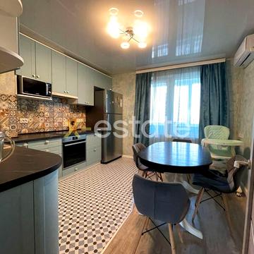 Сергія Данченка вул., 1