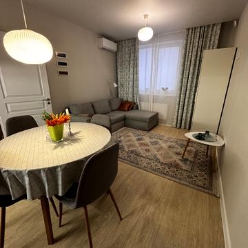 Миру вул., 23