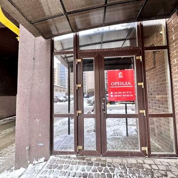 Рівненська вул., 25-Б