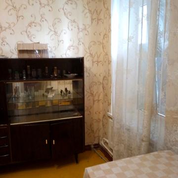 Гімназична вул., 30