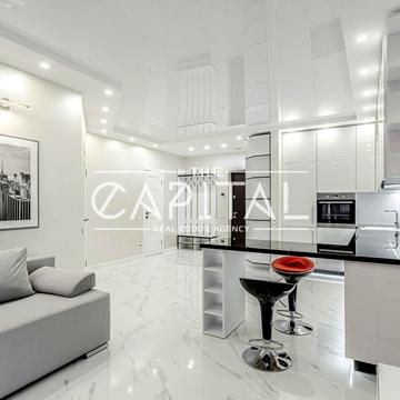 Предславинська вул., 40