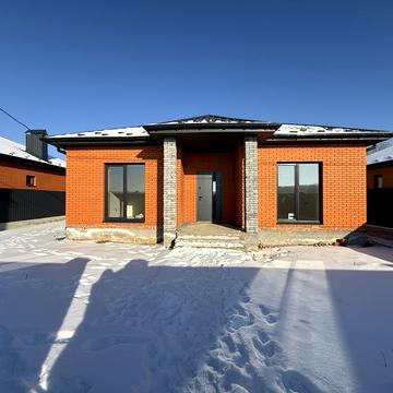 Квітки Цісик вул., 13