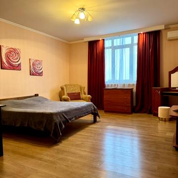 Бреуса вул., 63/1