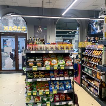 Городоцька вул., 8