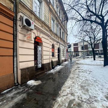 Зернова вул., 4