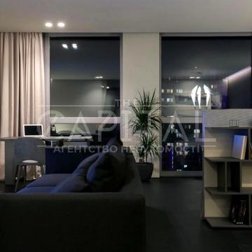 Предславинська вул., 53