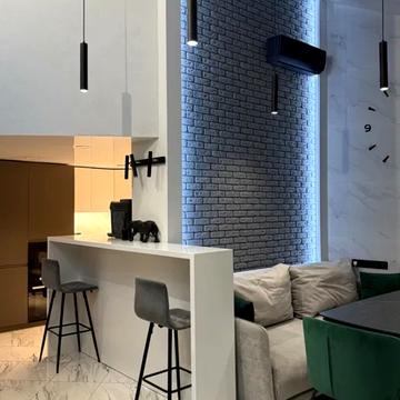 Озерянська вул. (Муранова), 13