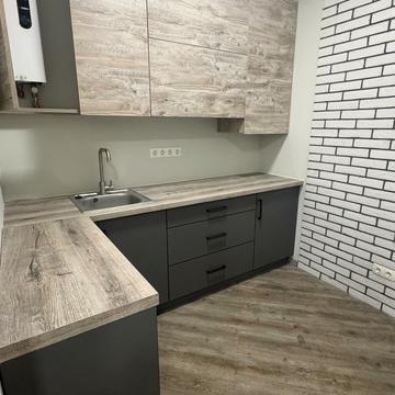 Університетська вул., 2Л