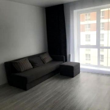 Івасюка вул., 34