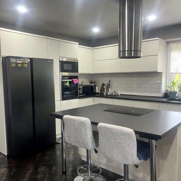 Садова вул.