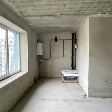 24 Серпня вул., 32