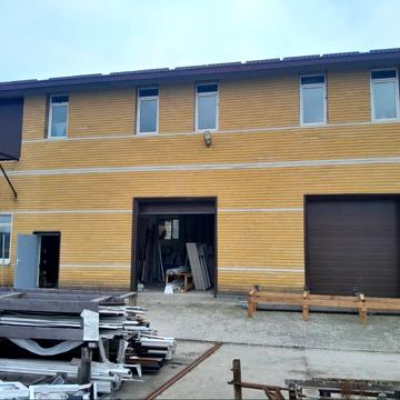 Новопромислова, 7/8