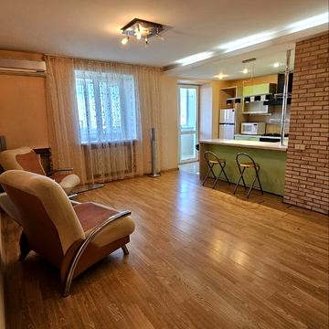 Кавалерійська вул., 9