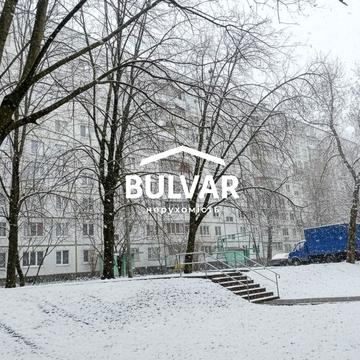 Академіка Павлова вул., 313а