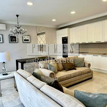 Саперне Поле вул., 3