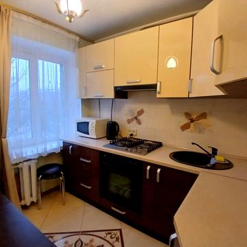 Володимира Великого вул. (Артема), 5а