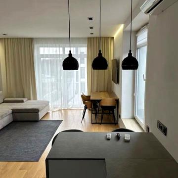 Пасічна вул., 154д