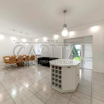 Підбірна вул.