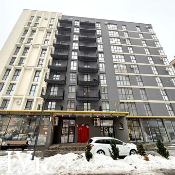 Зоряна вул., 2б