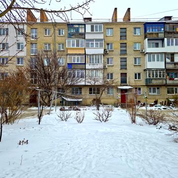 Лісний пров., 12