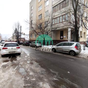 Зеновія Красівського вул., 4