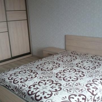 Ясинуватський пров., 11