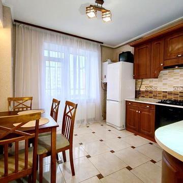 Національної Гвардії вул., 21-А