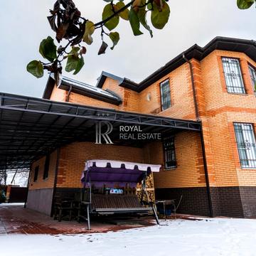 Тодося Осьмачки вул. (Горького), 32