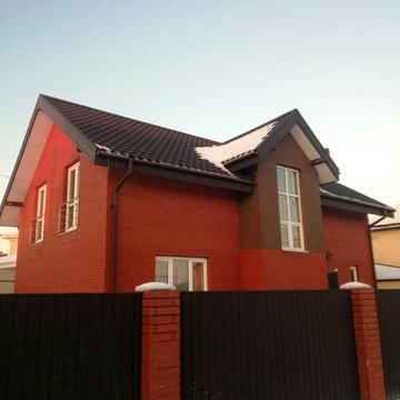 Грушевського вул., 15