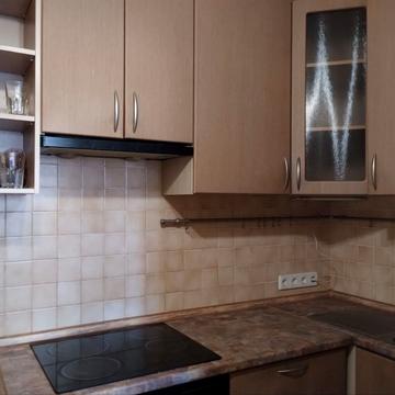 Бориса Гмирі вул., 9-В