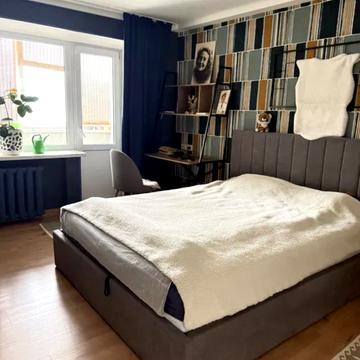 Голосіївський просп. (40-річчя Жовтня), 128