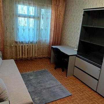 Рахманінова, 30/13