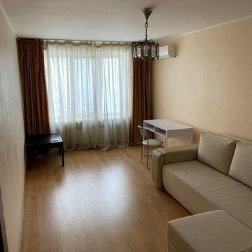 Іпсилантіївський пров. (Аїстова вул.), 5